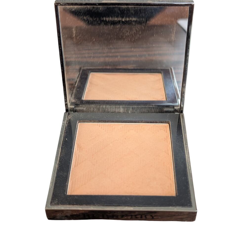 Burberry Summer Glow Bronzer 0.35 oz - Picture 1 of 5